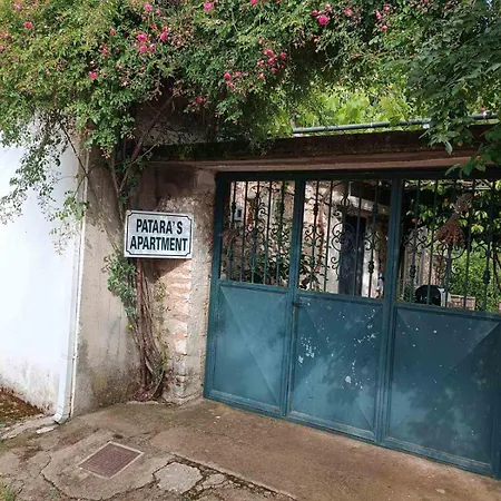 Patara's Homestay szállás *