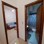 Patara's Habitación en casa particular Sarandë