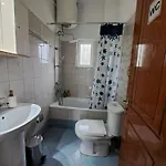 Patara's Habitación en casa particular Sarandë