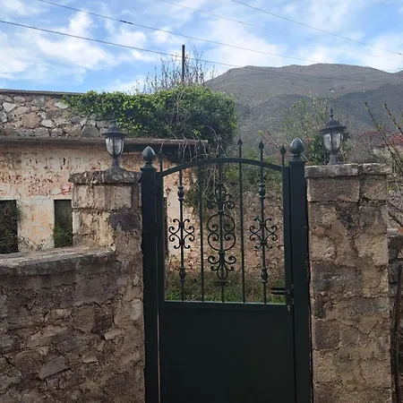 Homestay Patara's