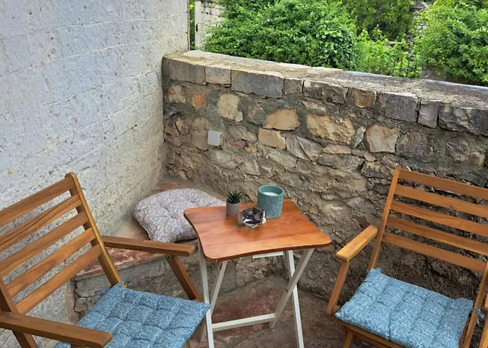 Patara's * Saranda